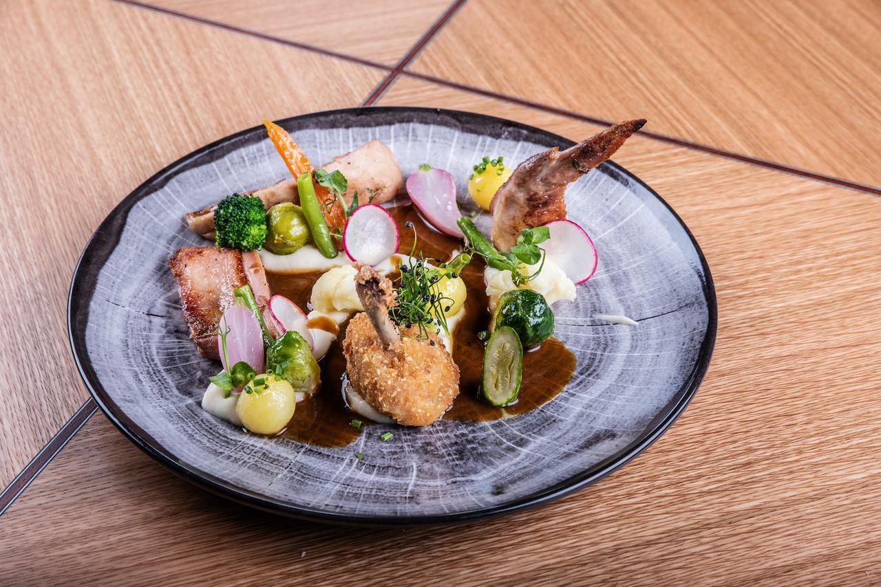 Restaurant & Design Hotel Noem Arch Brno Bagian luar foto