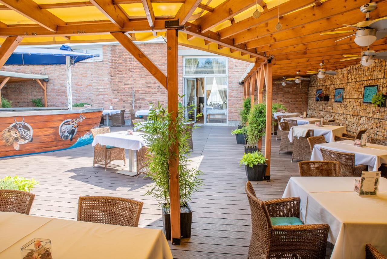 Restaurant & Design Hotel Noem Arch Brno Bagian luar foto