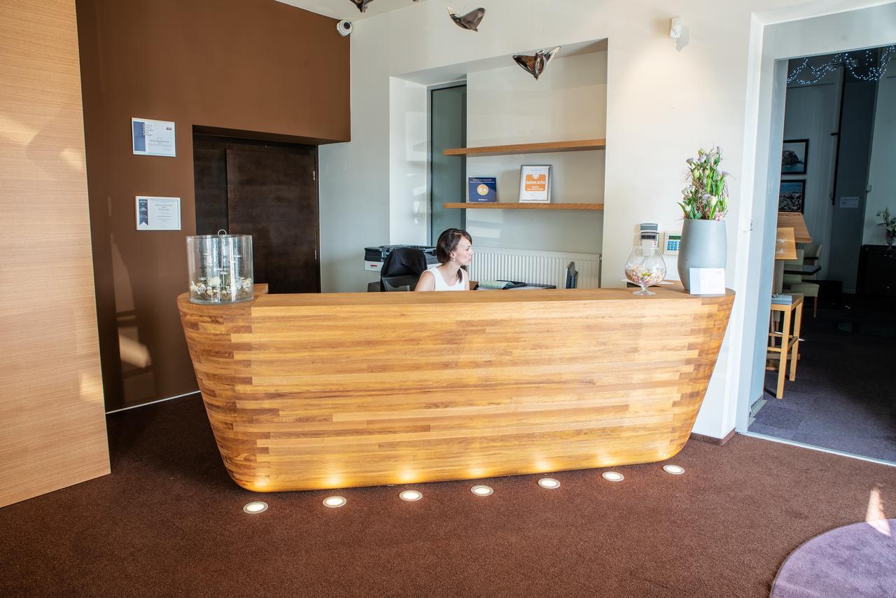 Restaurant & Design Hotel Noem Arch Brno Bagian luar foto