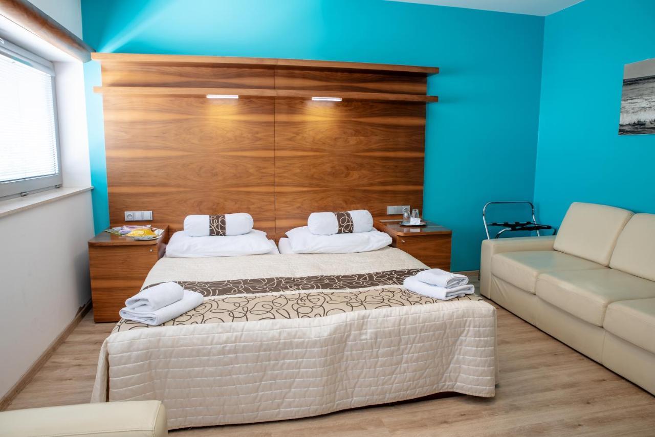 Restaurant & Design Hotel Noem Arch Brno Bagian luar foto